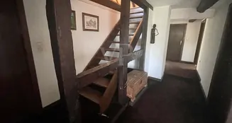 von_poll_real_estate_property_24131010_image_14