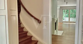 von_poll_real_estate_property_24131018_image_11