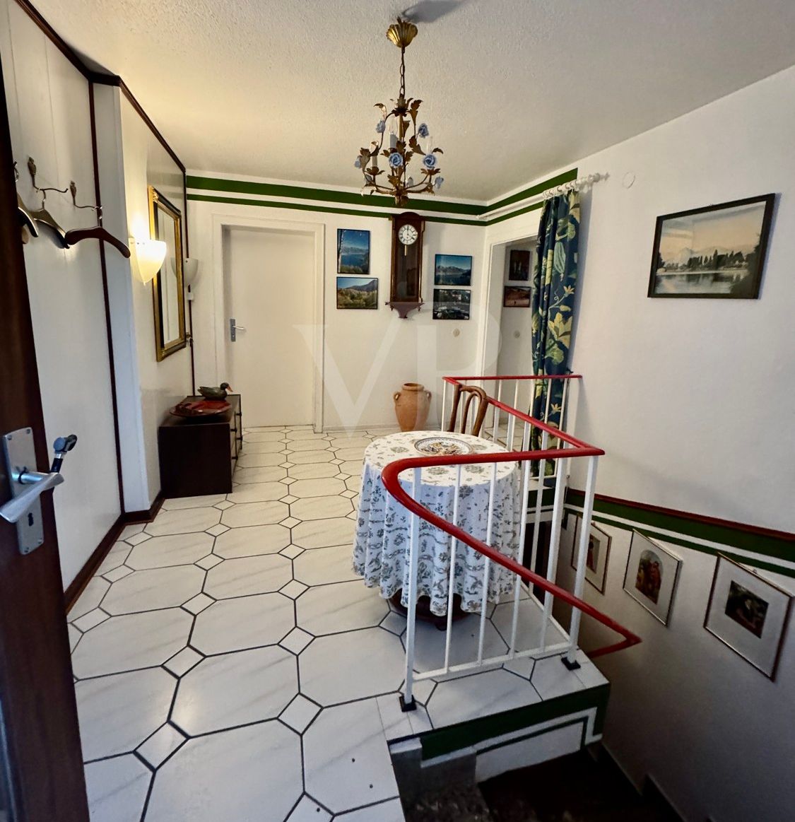 Südländisches Paradies in Höhenlage