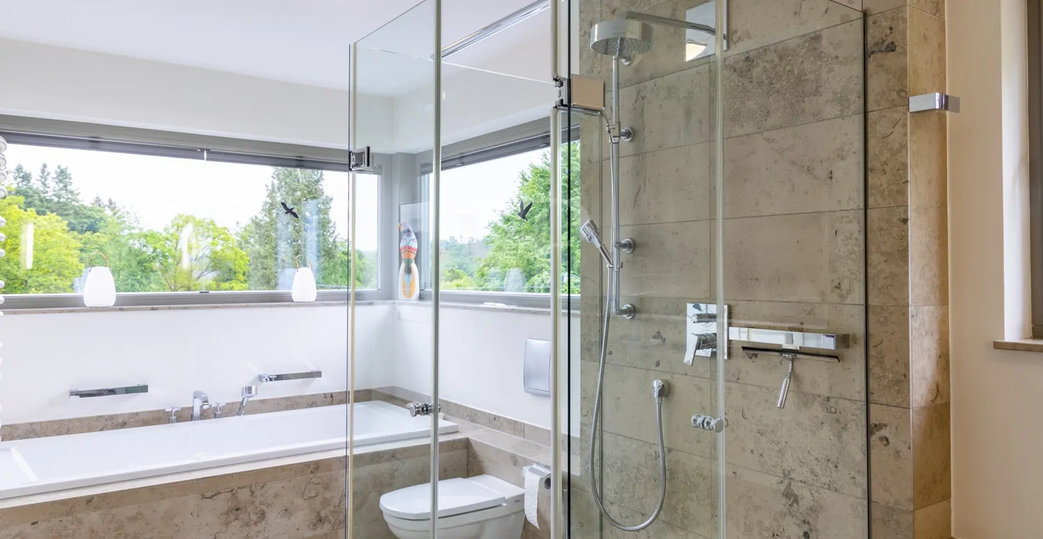 Dusch/Wannenbad zu SZ 2 Haus 1