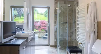 von_poll_real_estate_property_25131028_image_14