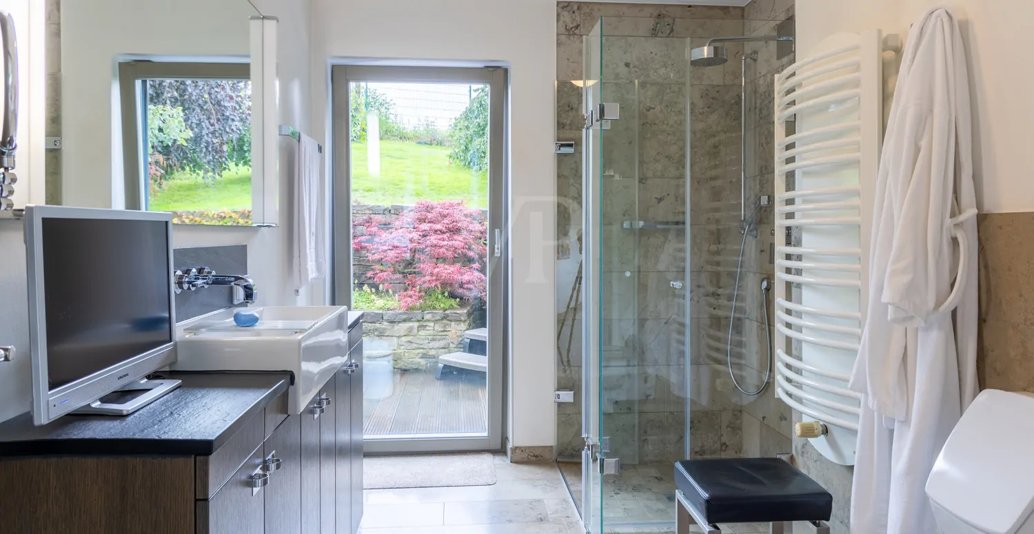 Duschbad zu SZ 1 Haus 1