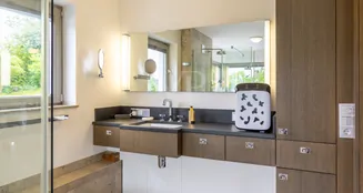 von_poll_real_estate_property_25131028_image_19