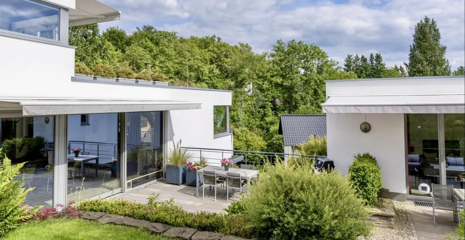 LW_15_Hauptterrasse_Garten_2