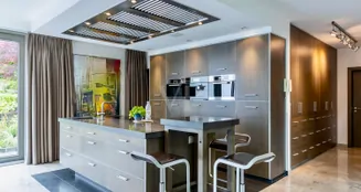 von_poll_real_estate_property_25131028_image_14