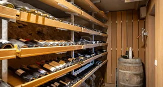 von_poll_real_estate_property_25131028_image_10