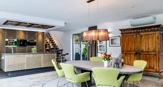 von_poll_real_estate_property_25131028_image_10