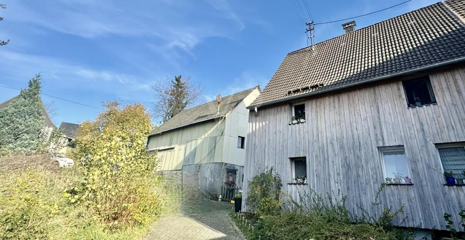 Charmantes Fachwerk-Ensemble mit großem Potenzial in Oberwiehl