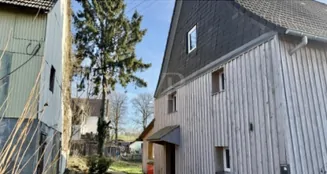 von_poll_real_estate_property_25131015_image_0