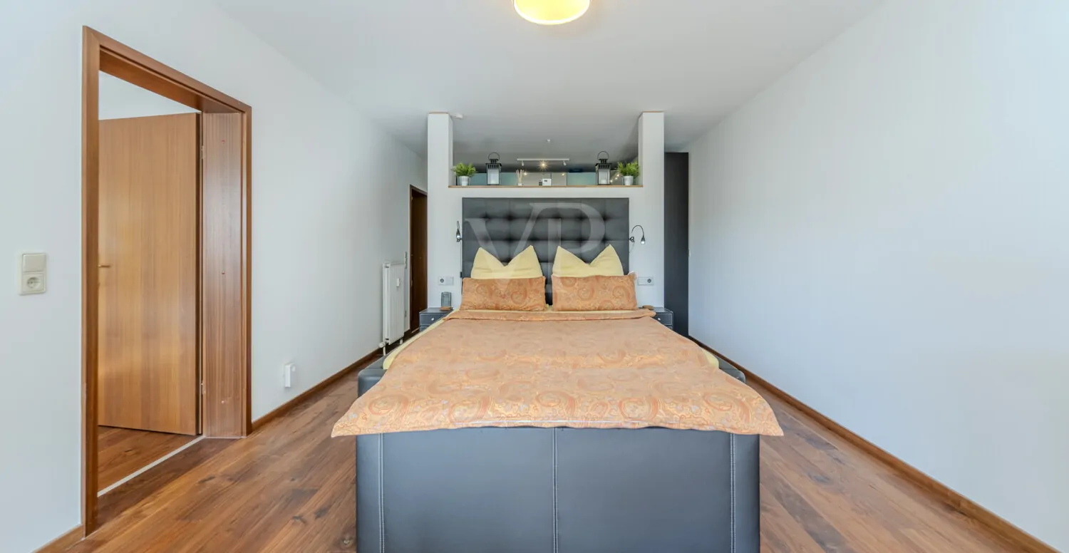 Schlafzimmer mit Ankleide