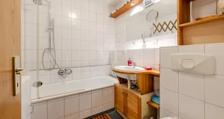 von_poll_real_estate_property_25079001_image_14