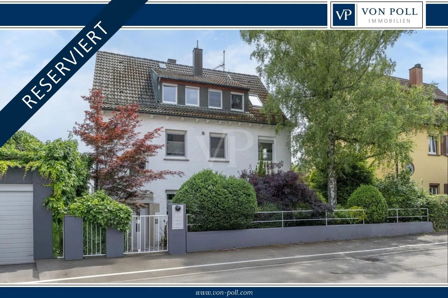 Ihr neues Zuhause: Modernisiertes Dreifamilienhaus in Stuttgart/Stammheim