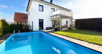 von_poll_real_estate_property_25079066_image_0