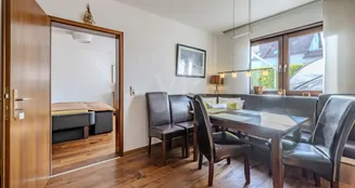 von_poll_real_estate_property_25079069_image_2