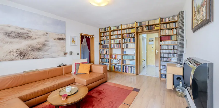 von Poll Immobilien GmbH