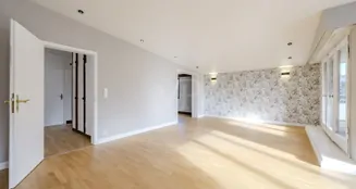 von_poll_real_estate_property_26079010_image_4