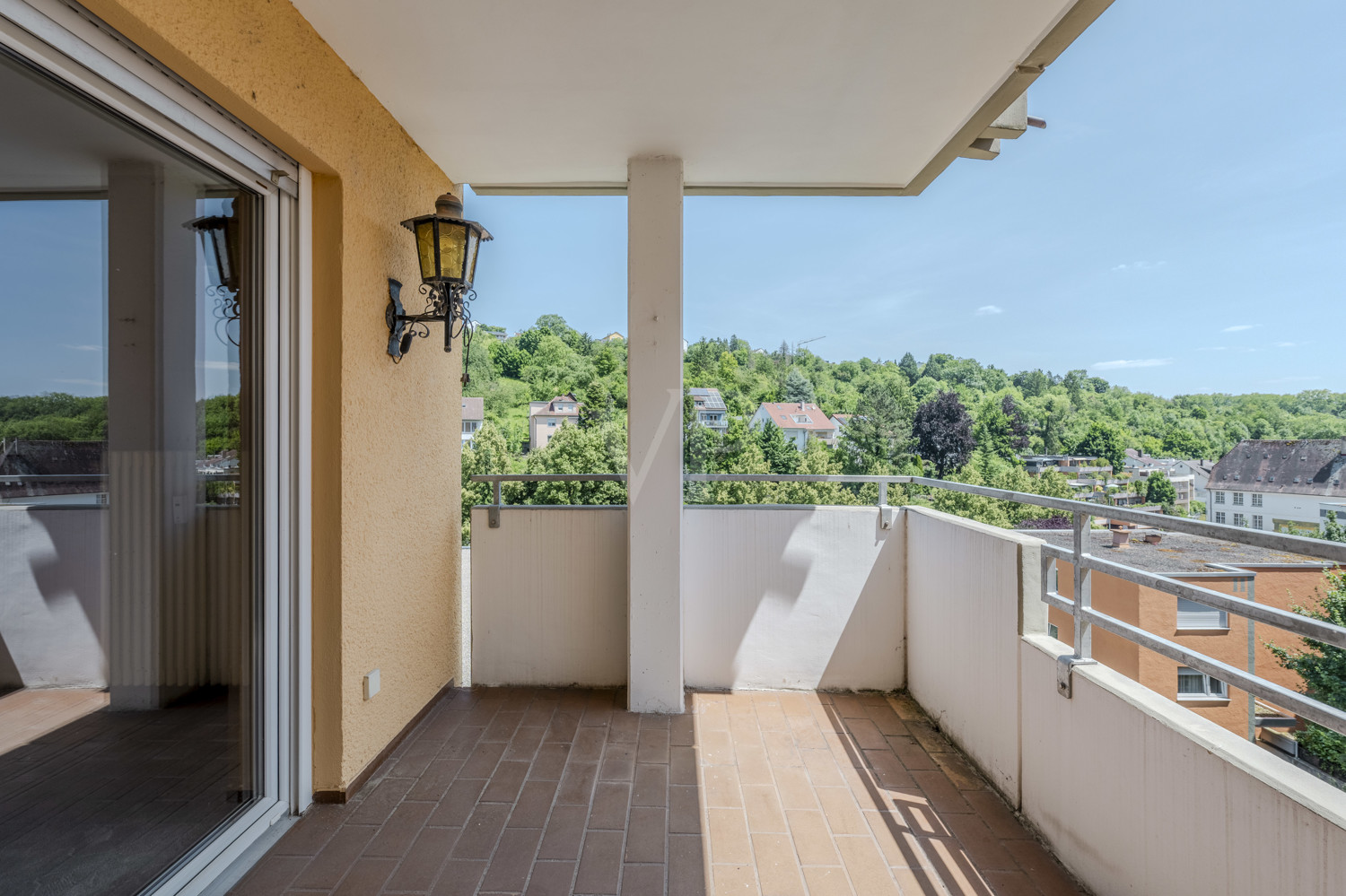 Balkon überdacht