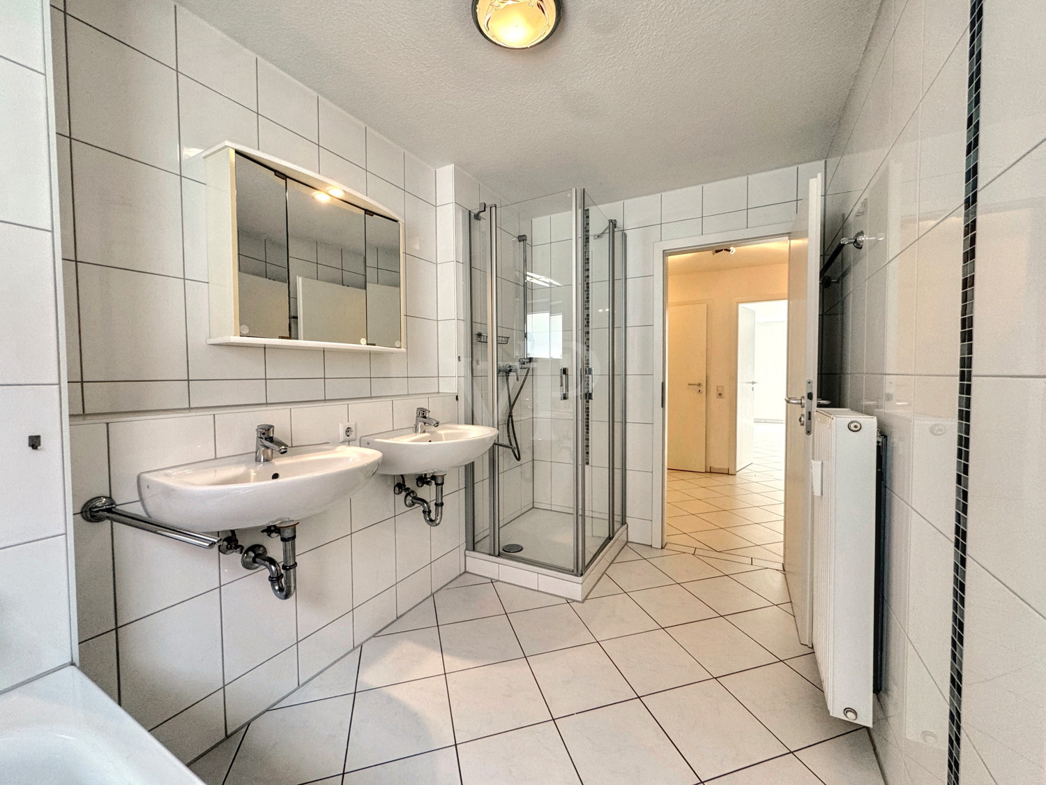 und Dusche