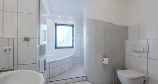 von_poll_real_estate_property_25079026_image_18