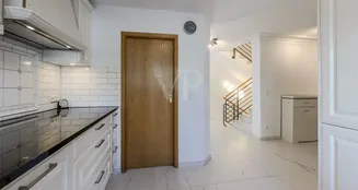 von_poll_real_estate_property_25079026_image_8