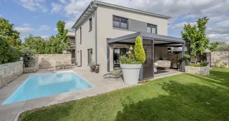 von_poll_real_estate_property_25079037_image_2