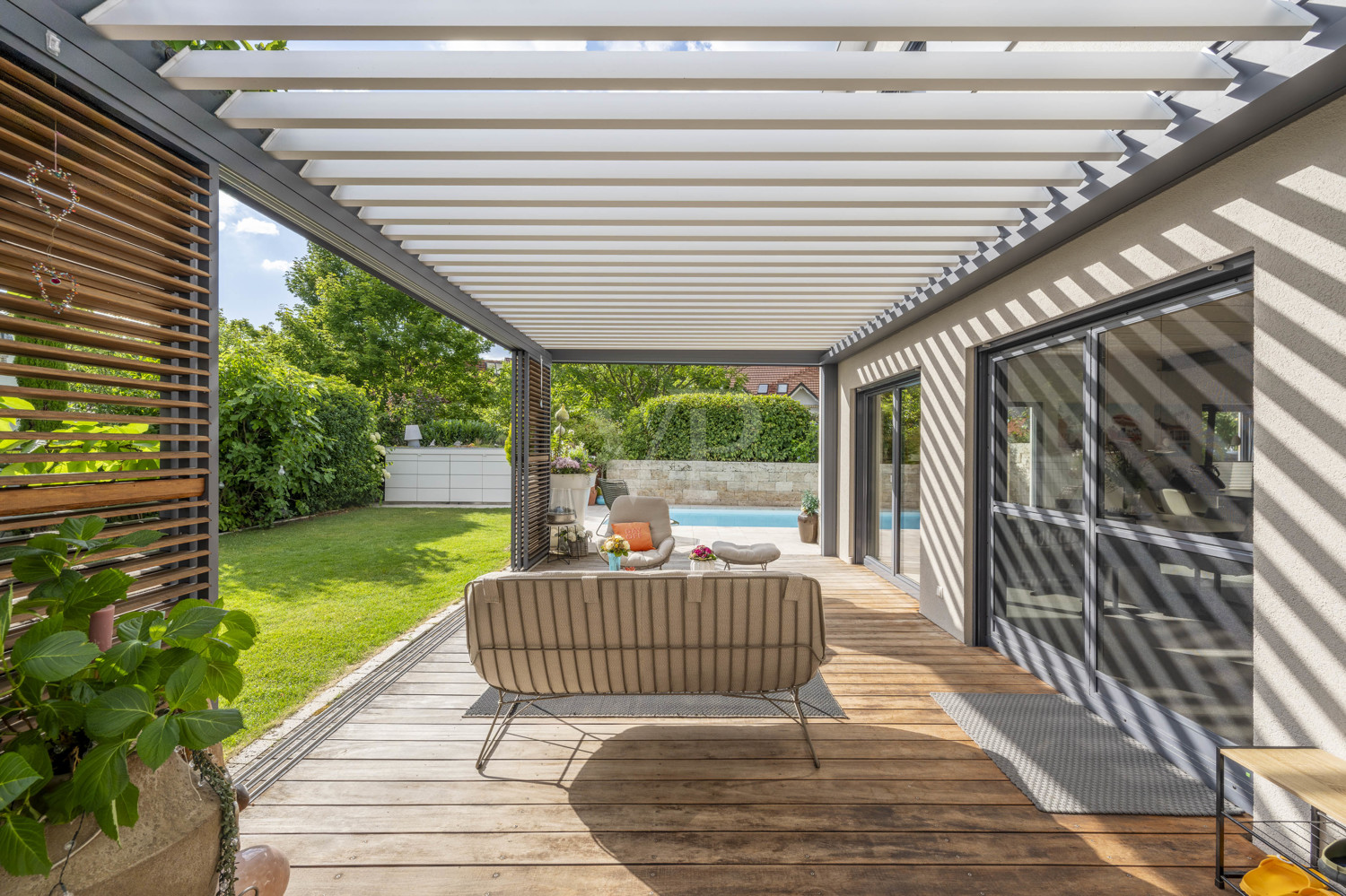 Überdachte Terrasse