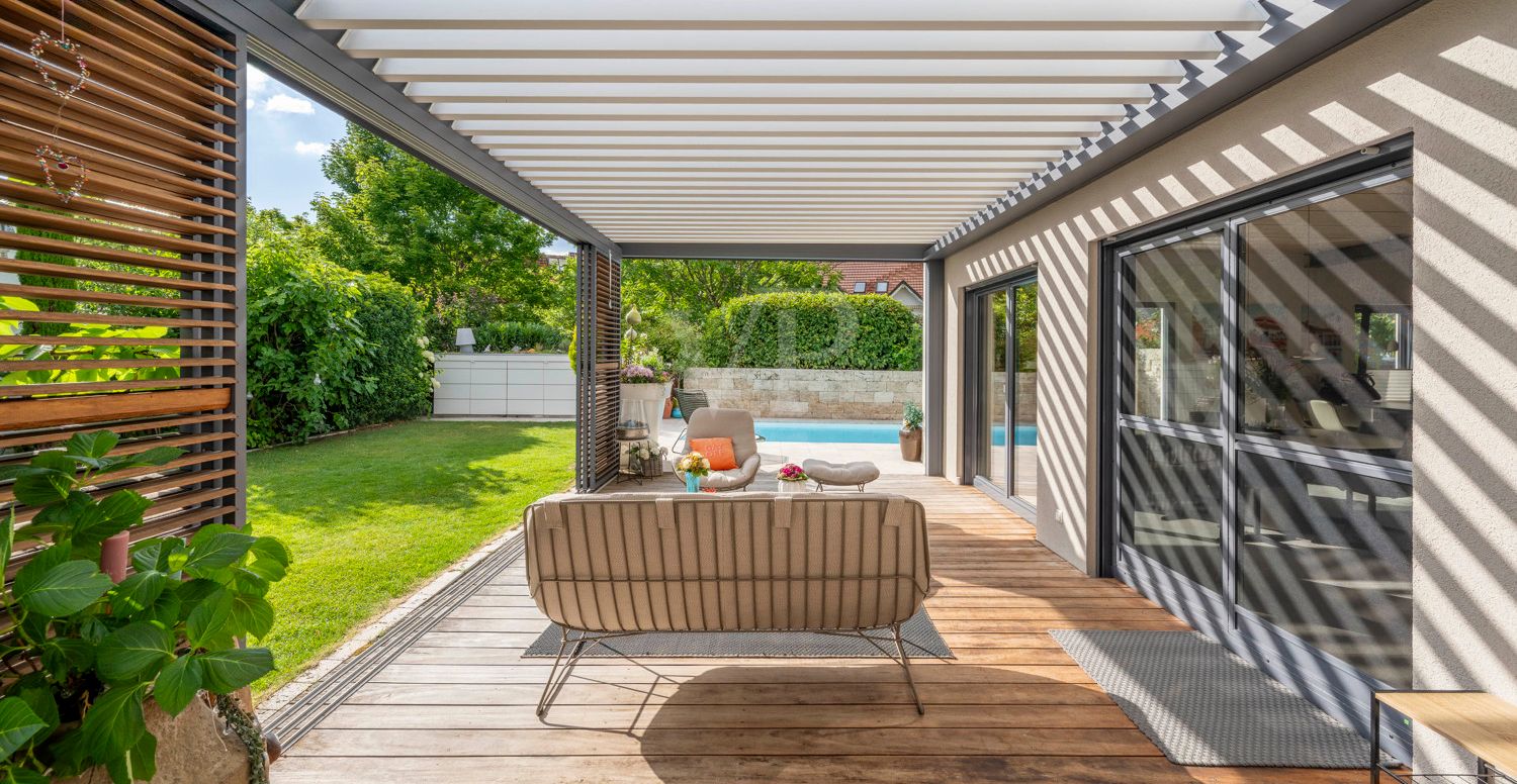 Überdachte Terrasse
