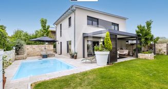 von_poll_real_estate_property_25079037_image_0