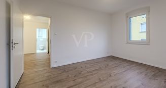 von_poll_real_estate_property_25079039_image_2