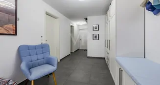 von_poll_real_estate_property_25079047_image_2