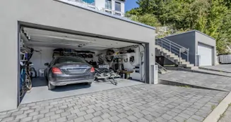 von_poll_real_estate_property_25079047_image_21