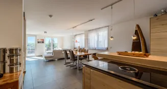 von_poll_real_estate_property_25079047_image_6