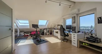 von_poll_real_estate_property_25079047_image_18