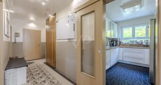 von_poll_real_estate_property_25079029_image_5