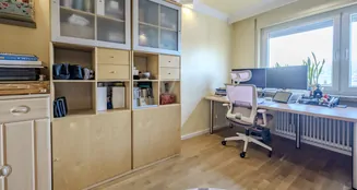 von_poll_real_estate_property_25079029_image_8