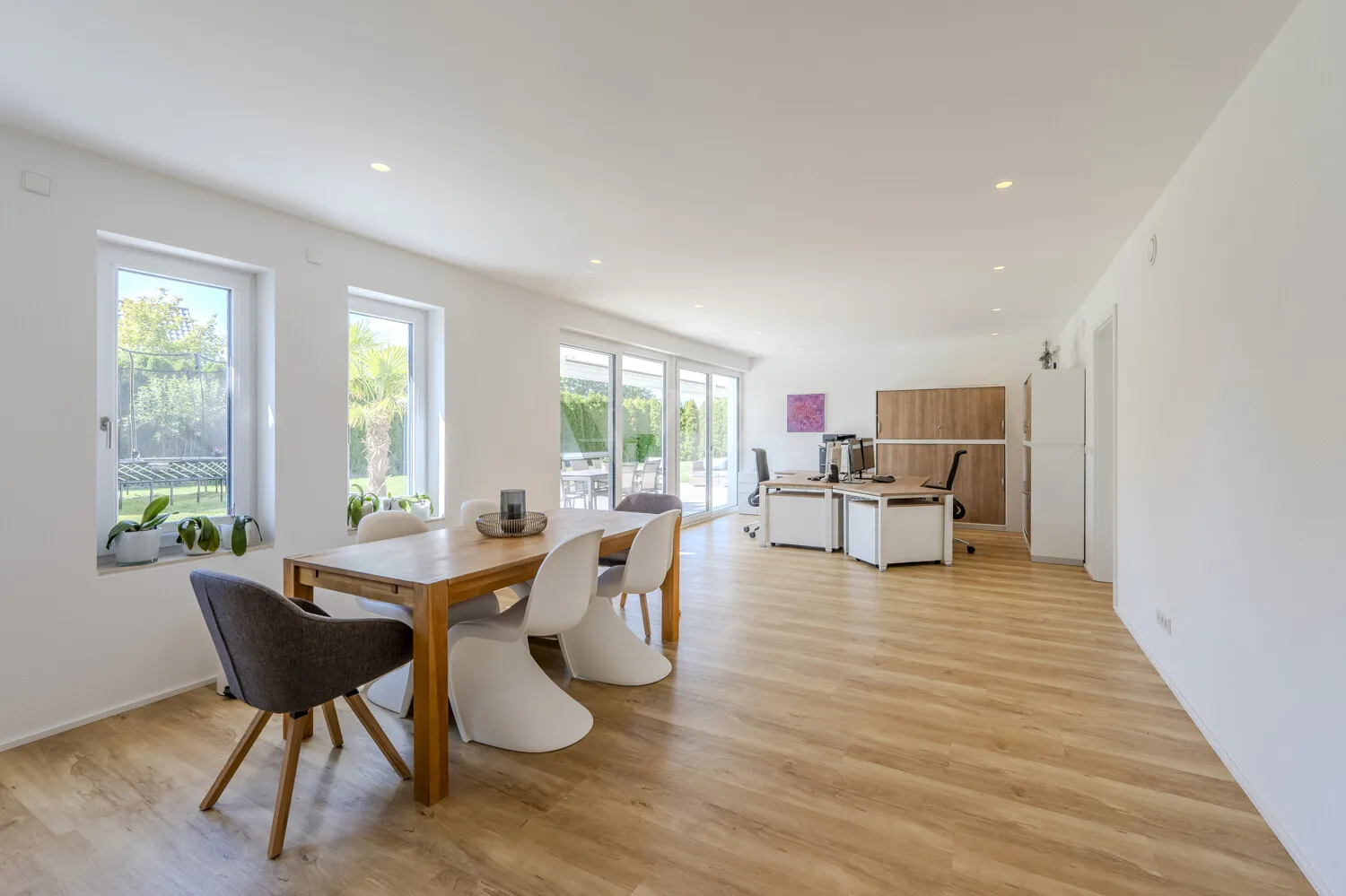 Einliegerwohnung/Büro