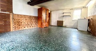 von_poll_real_estate_property_25082045_image_2