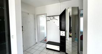 von_poll_real_estate_property_25082074_image_5