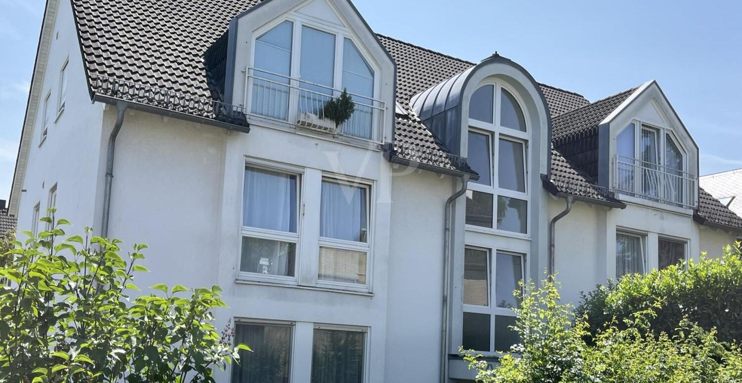 Lichtdurchflutete 2-Zimmer-Dachgeschosswohnung in Top-Lage