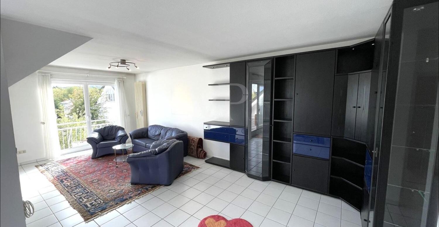 Lichtdurchflutete 2-Zimmer-Dachgeschosswohnung in Top-Lage