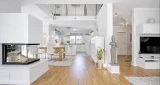 von_poll_real_estate_property_26082035_image_0