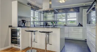 von_poll_real_estate_property_25082126_image_4