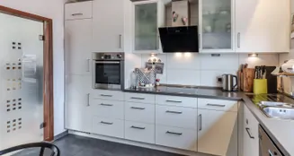 von_poll_real_estate_property_25082128_image_5