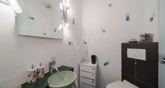 von_poll_real_estate_property_25082128_image_12