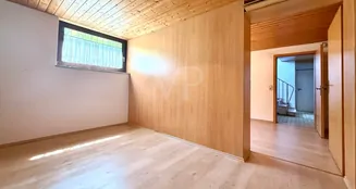 von_poll_real_estate_property_25082108_image_11