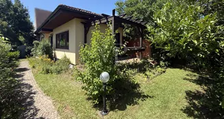 von_poll_real_estate_property_25082108_image_0