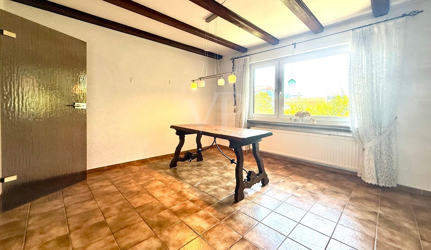 Zimmer I EG