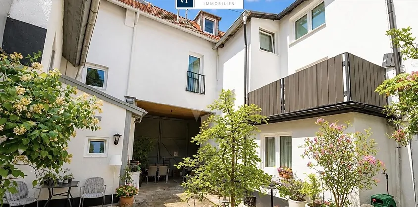von Poll Immobilien GmbH