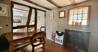 von_poll_real_estate_property_25082114_image_3