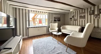 von_poll_real_estate_property_25082114_image_1